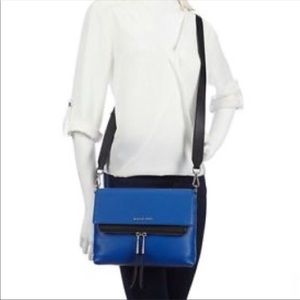 Michael Kors Ezra Messenger bag